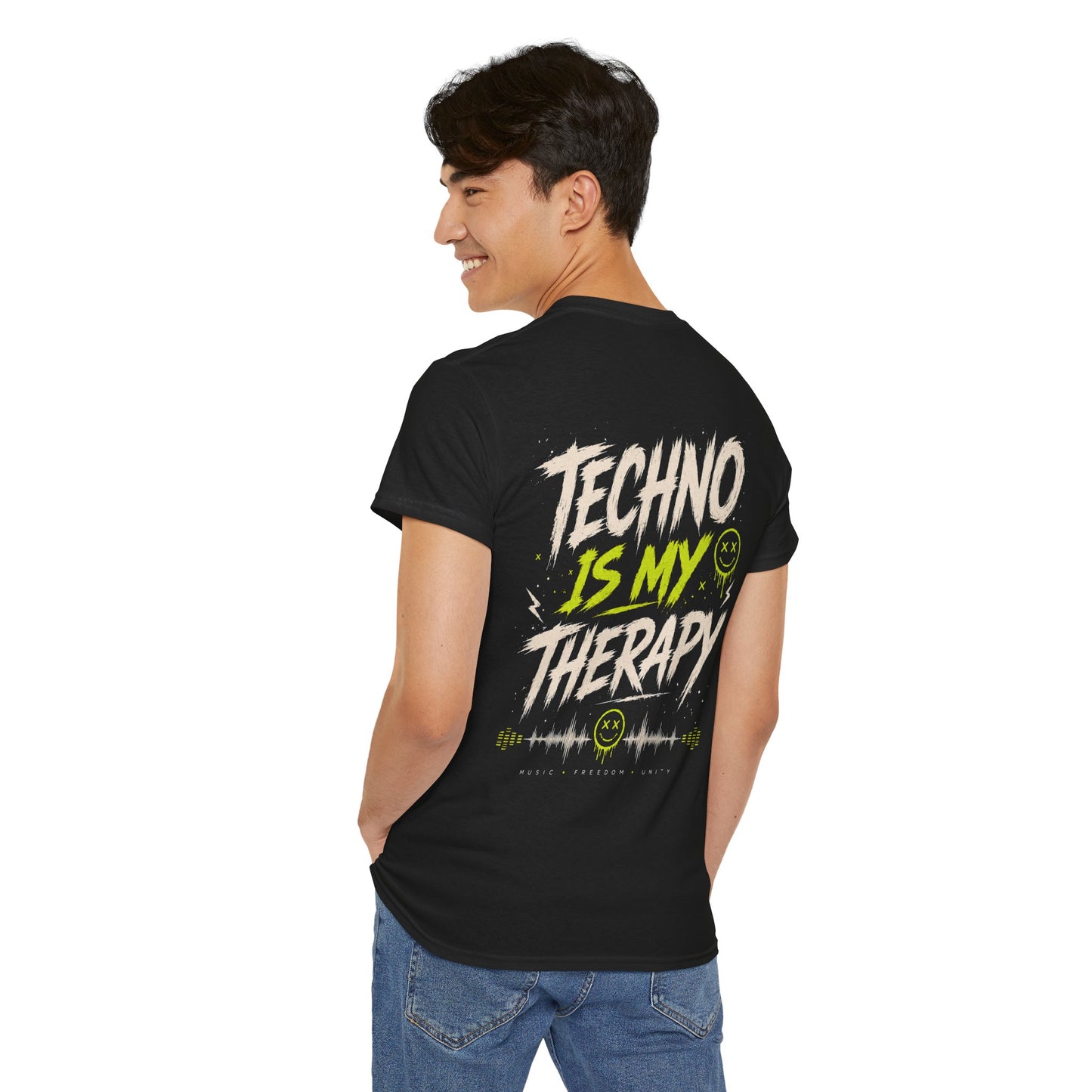 T-Shirt – Techno Is My Therapy