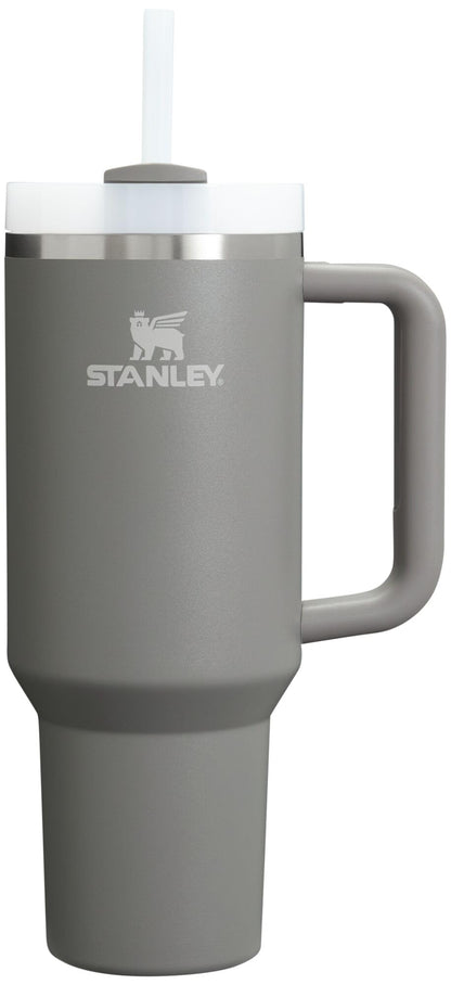Stanley Tumbler- Der Begleiter für erfrischende Tage - sunny.side-Productions