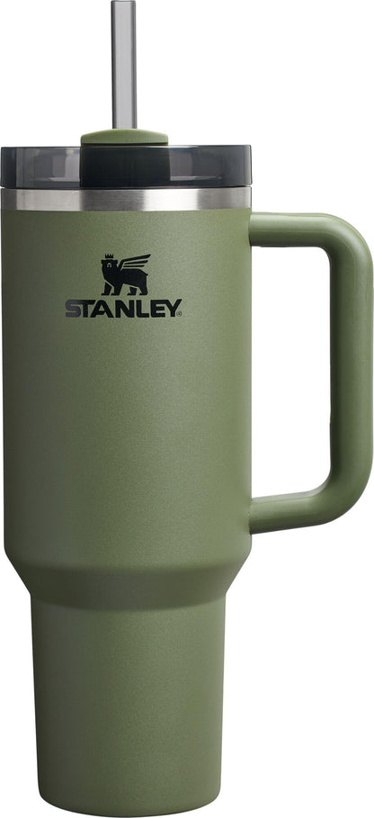 Stanley Tumbler- Der Begleiter für erfrischende Tage - sunny.side-Productions
