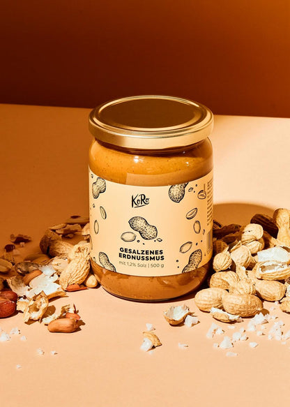 KoRo - Gesalzenes Erdnussmus 500 g - Vegan - Nussmus aus gerösteten Erdnüssen und einer Prise Salz - Ohne Palmöl und ohne Zuckerzusatz* - Proteinquelle