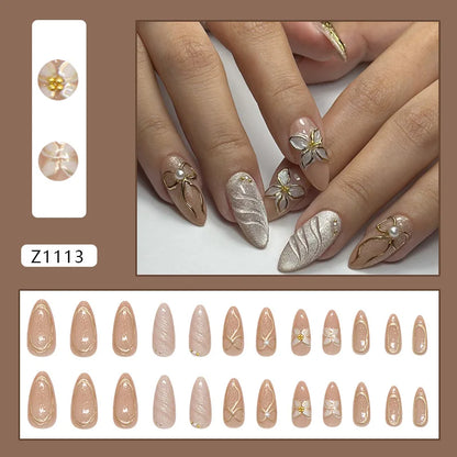 Press-On Nails – Blumendesign