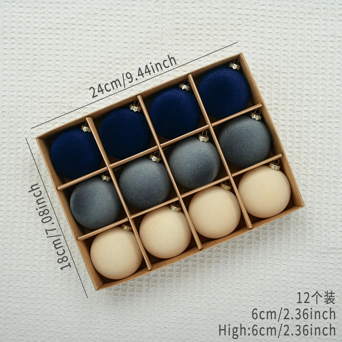 Weihnachtskugeln – Samtige Eleganz