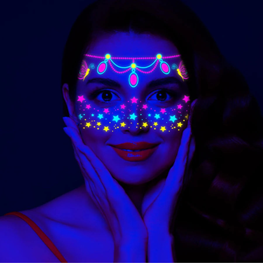 Glowing-Schmetterling-Tattoos