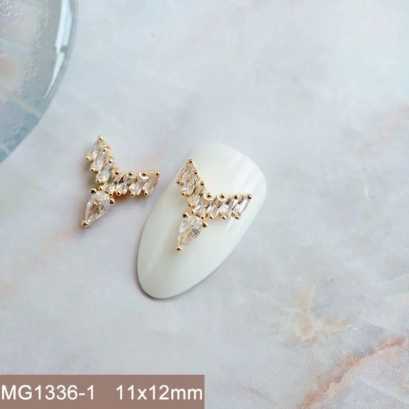 Nail Charms – eleganter Kristall-Look