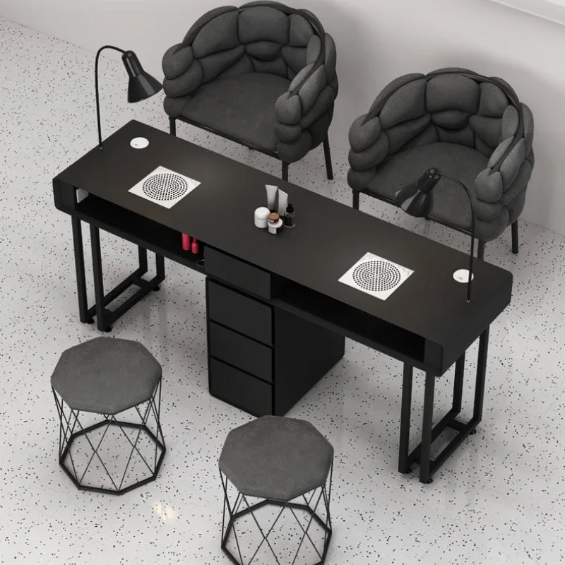 Profi Nageltisch – Stabil, funktional, studiofähig - sunny.side-Productions