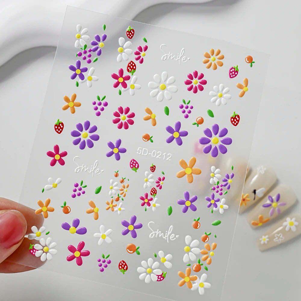Nailsticker – Florale Reliefkunst