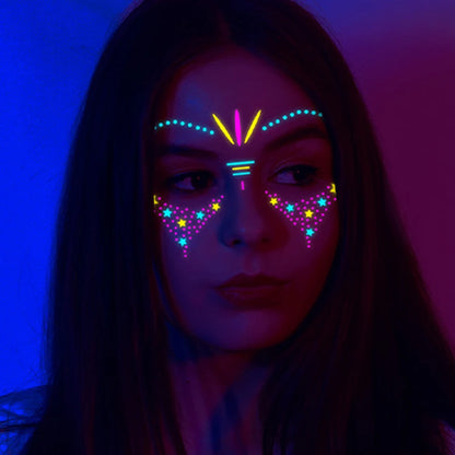 Glowing-Schmetterling-Tattoos