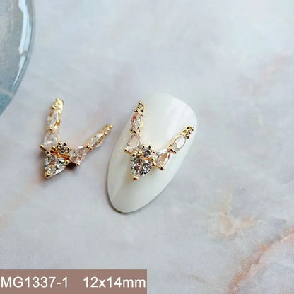 Nail Charms – eleganter Kristall-Look