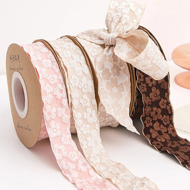 Wellenrandband – Festliche Weihnachtsdekoration