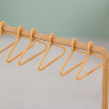 Miniatur Kleiderständer – Wichtel Möbel Zubehör