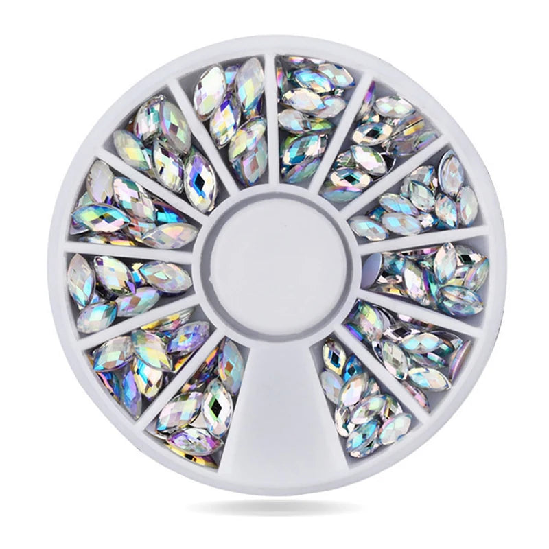 Nail Rhinestone Box – Bunte Kristalle