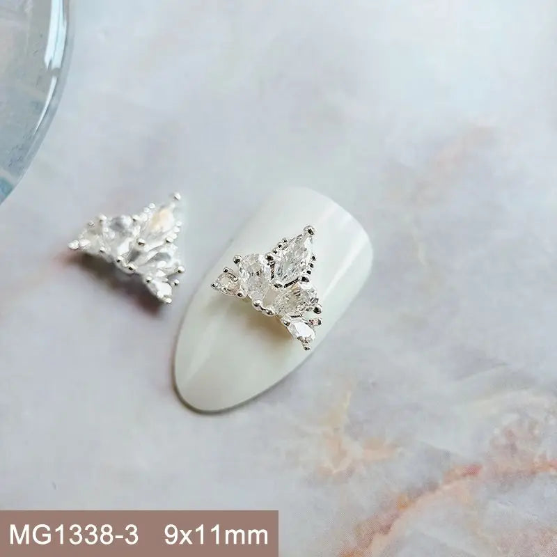 Nail Charms – eleganter Kristall-Look