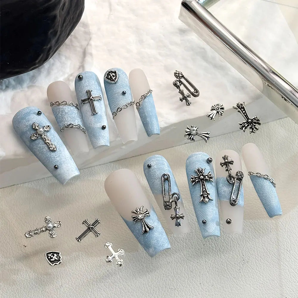Nail Charms – Gothic Eleganz