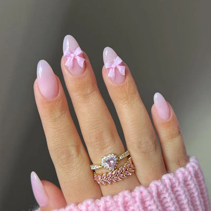 Press-On Nails – Cat Eye French