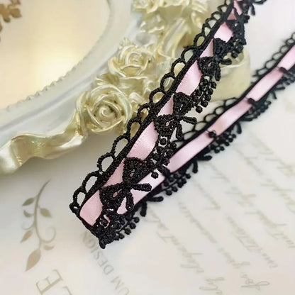 Spitzenband – Festliche Eleganz