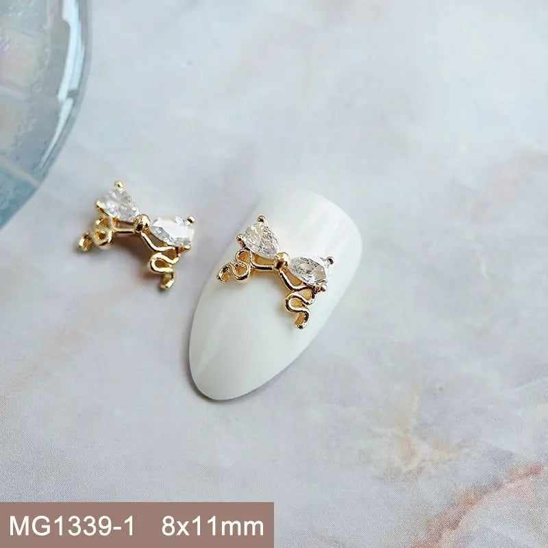 Nail Charms – eleganter Kristall-Look