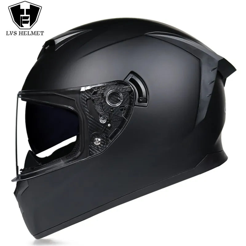 Motorradhelm – Starker Look. Voller Schutz