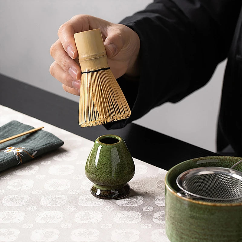 Japanisches Matcha-Set - sunny.side-Productions