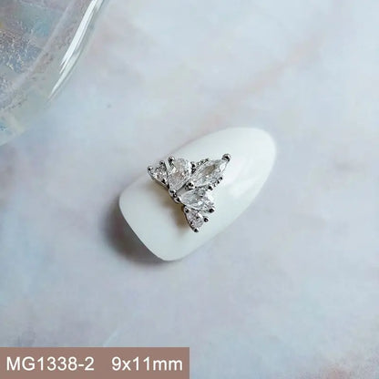 Nail Charms – eleganter Kristall-Look