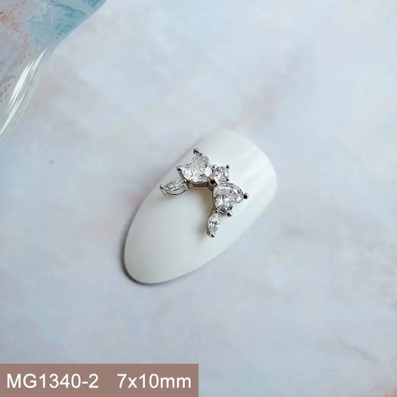 Nail Charms – eleganter Kristall-Look