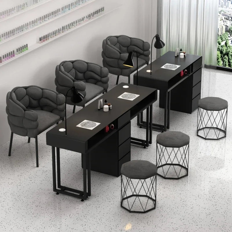 Profi Nageltisch – Stabil, funktional, studiofähig - sunny.side-Productions