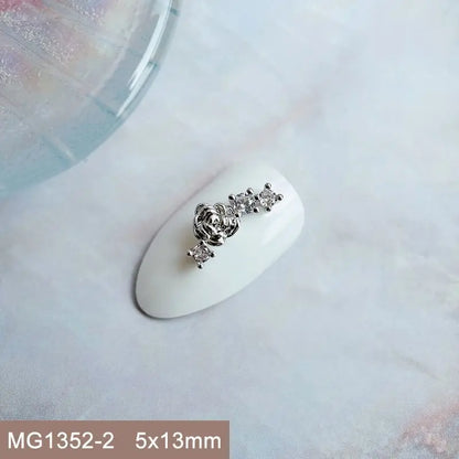 Nail Charms – eleganter Kristall-Look