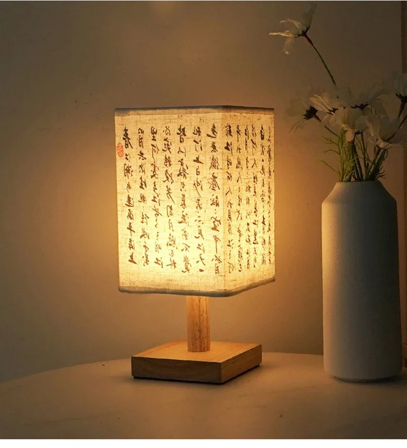 Tischlampe – stilvolle Harmonie - sunny.side-Productions