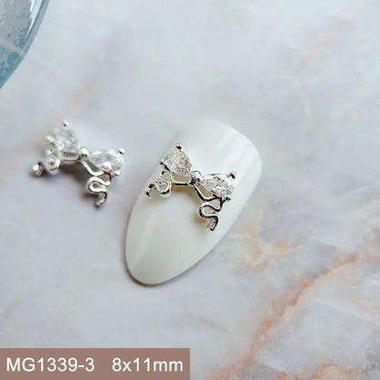 Nail Charms – eleganter Kristall-Look