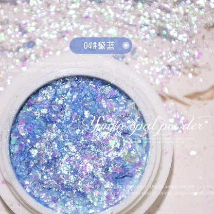 Nail Glitter – Schimmernde Wolken