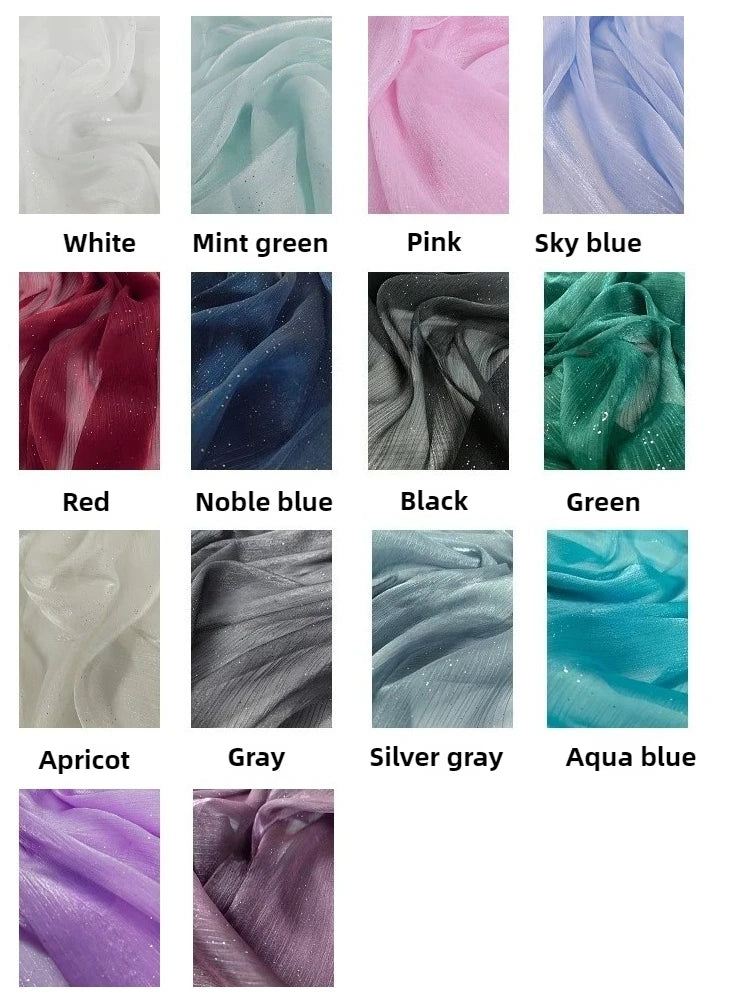 Glitzernder Organza-Stoff – funkelnde Weihnachtsdeko