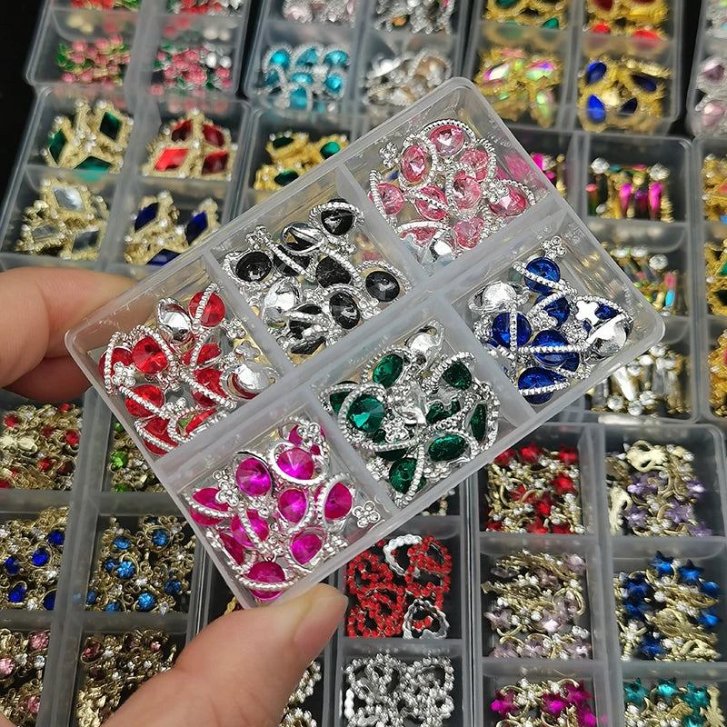 Nail Charms – Glitzernde Strass-Deko