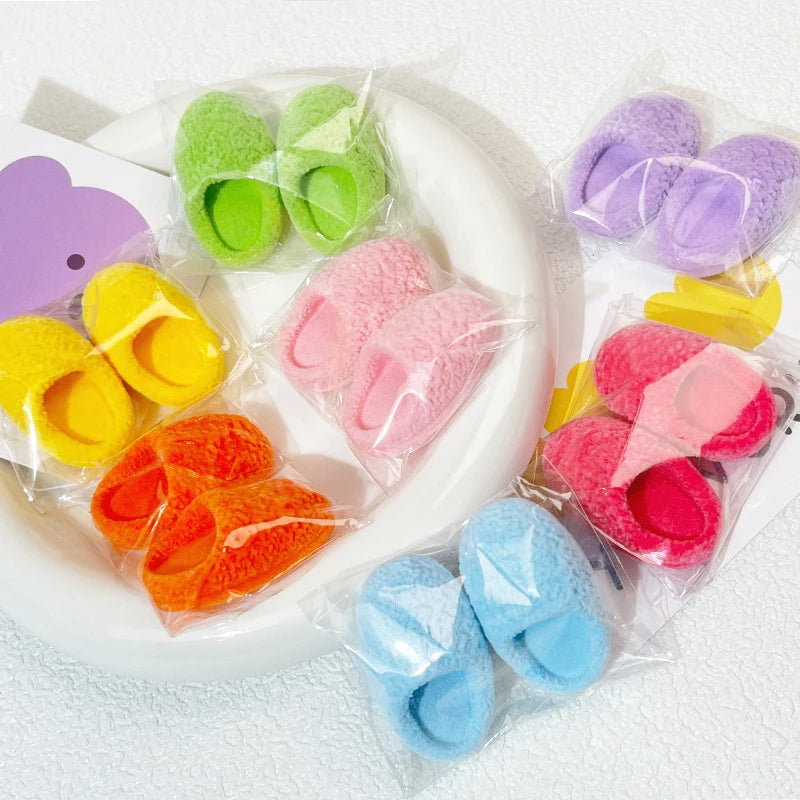 Wichtel-Hausschuhe – kuscheliger Winterzauber