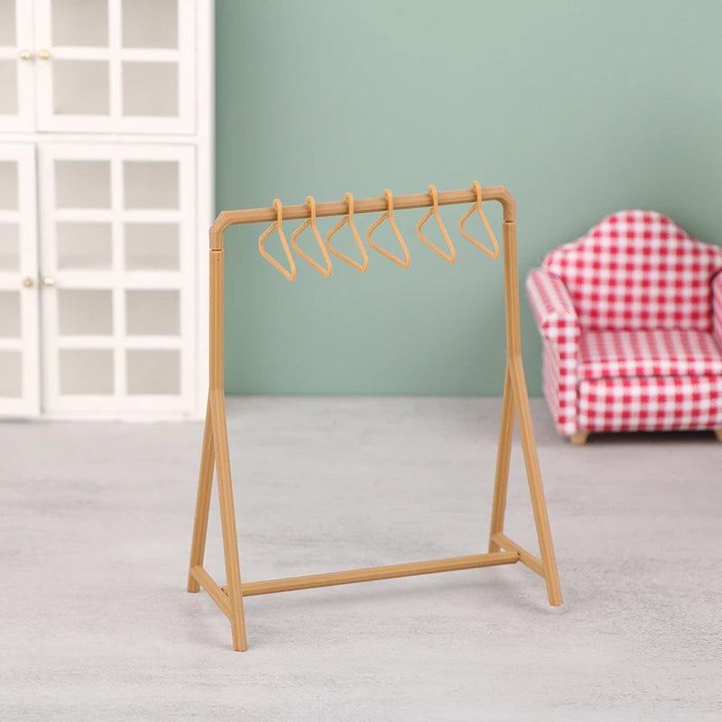 Miniatur Kleiderständer – Wichtel Möbel Zubehör