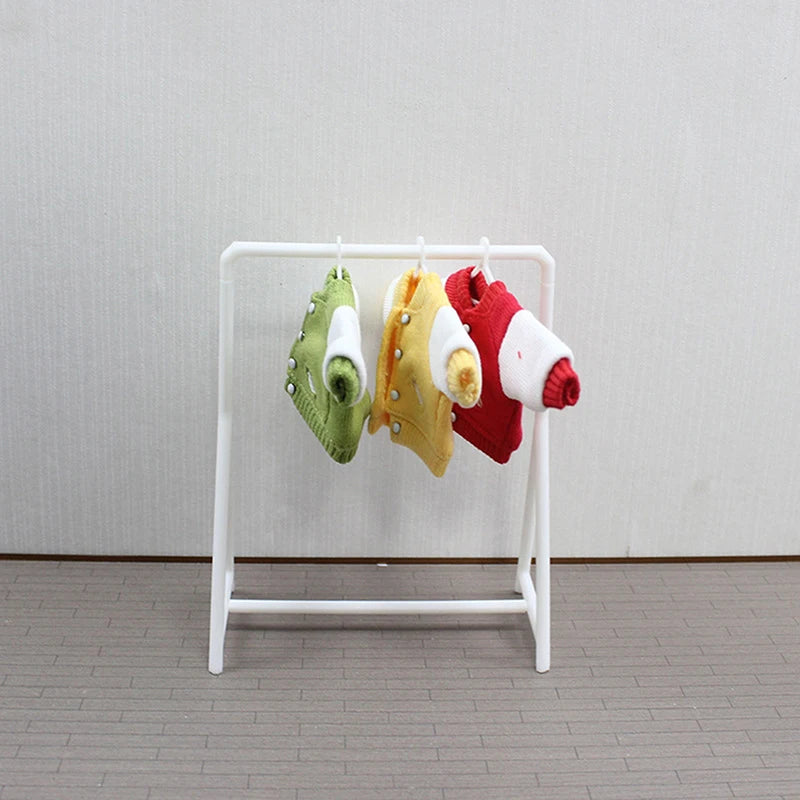 Miniatur Kleiderständer – Wichtel Möbel Zubehör