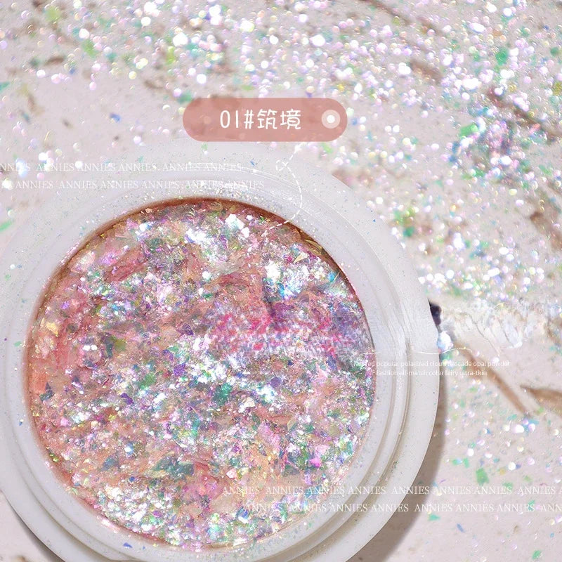 Nail Glitter – Schimmernde Wolken