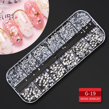 Nail Rhinestone Box – Bunte Kristalle