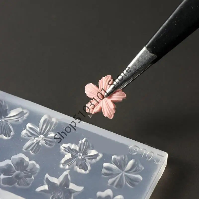 DIY-Nailart – Blütenzauber - sunny.side-Productions